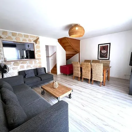 Maison Cosy A Sur Marne 別荘 *